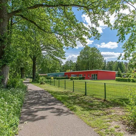 Holiday home Bungis Ferien Direkt Am Grimnitzsee, Seeseite 16 Joachimsthal