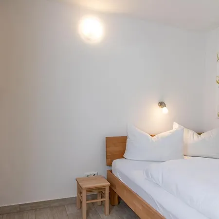 Bungis Ferien Direkt Am Grimnitzsee, Seeseite 16 Holiday home *